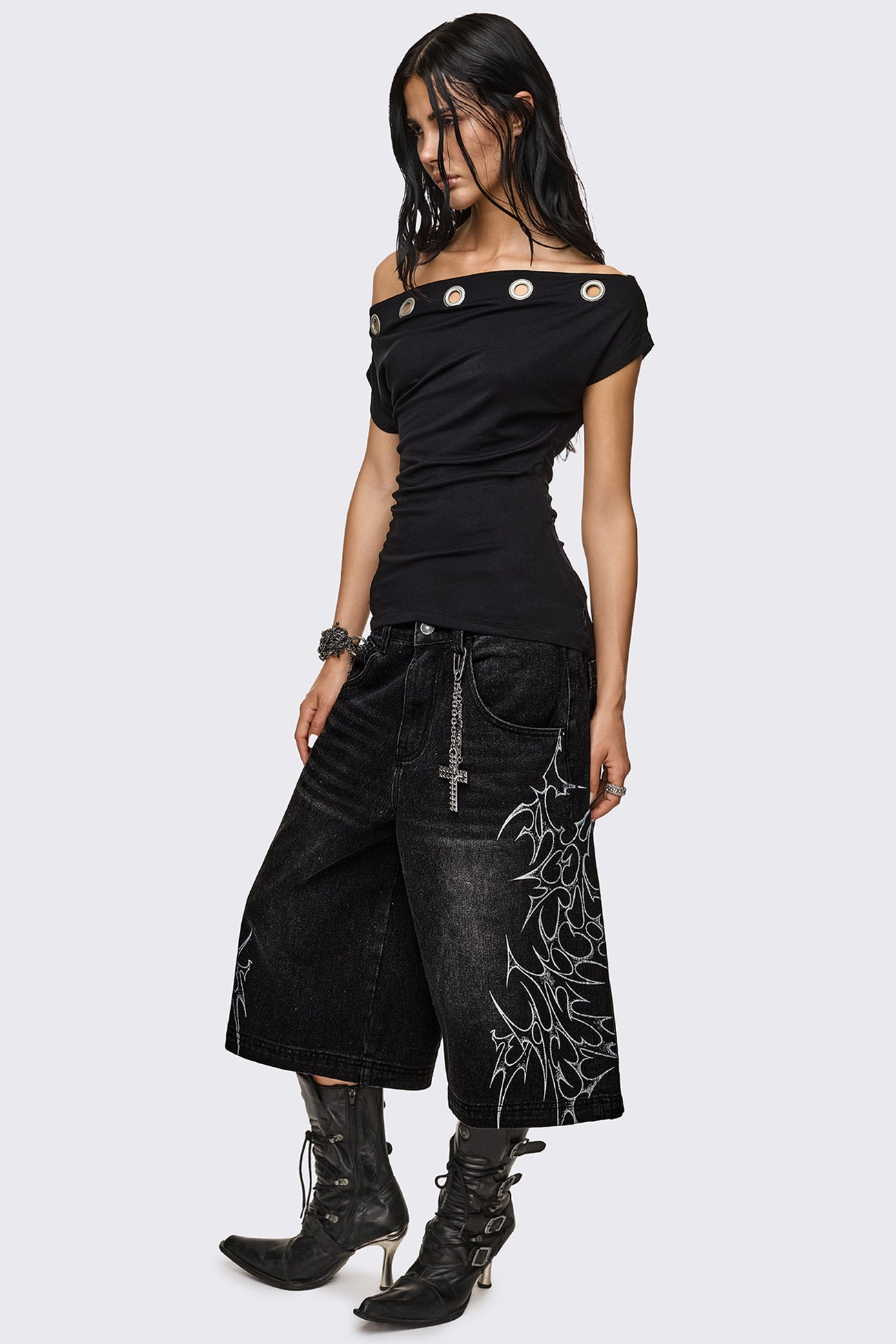 Blaze Graphic Washed Jorts