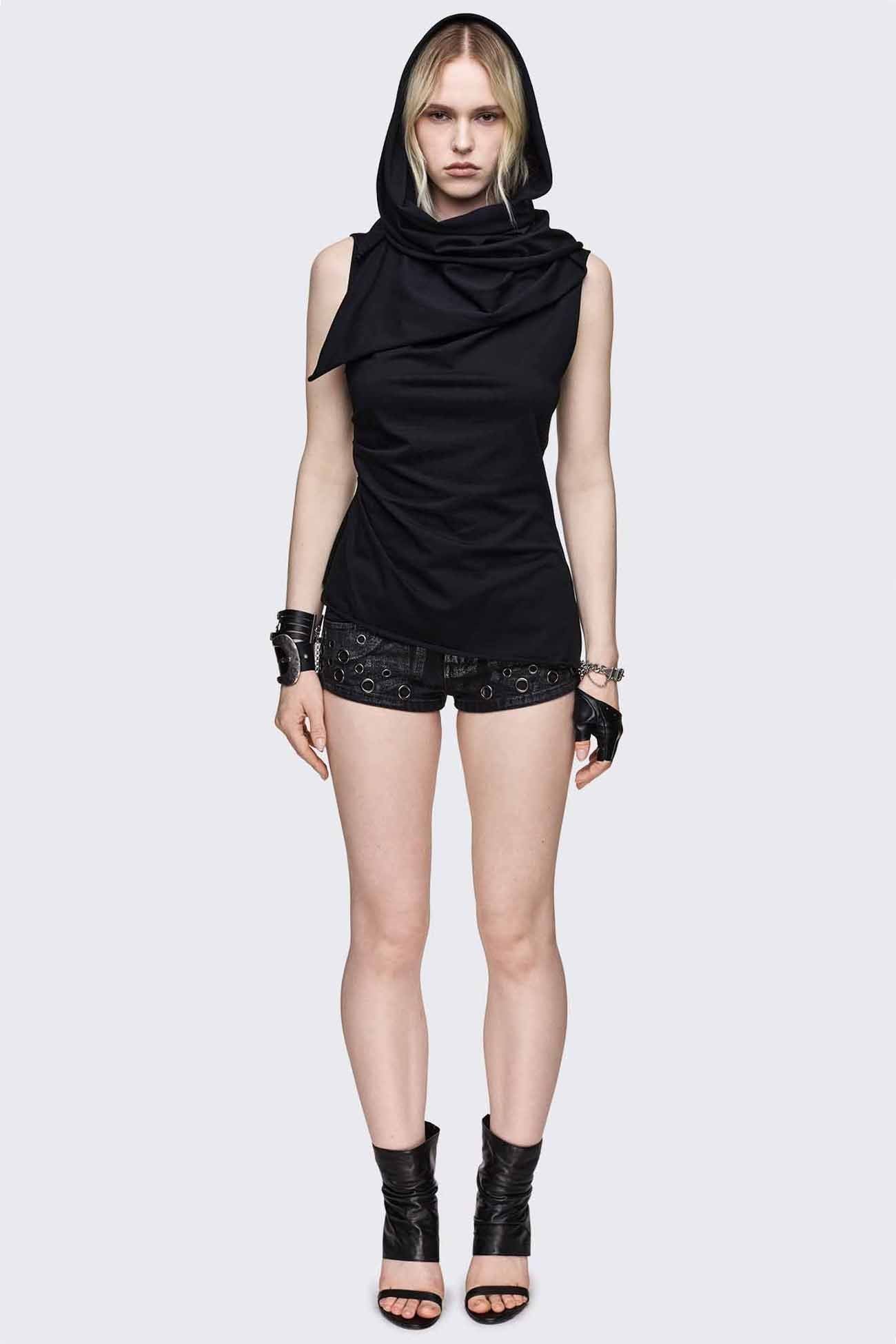 Axis Scarf Top