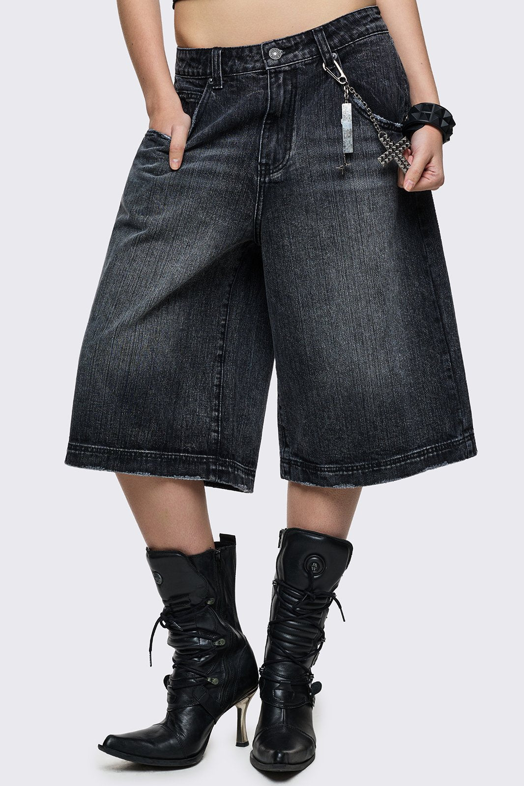 Worn Black Washed Jorts